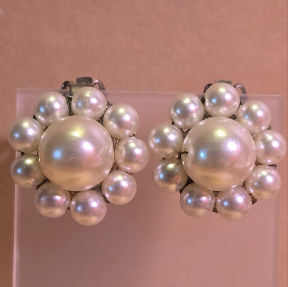 Jewelry - Vintage 1930s Wired Haskell-Era Faux Pearl Beaded Clip On Earrings